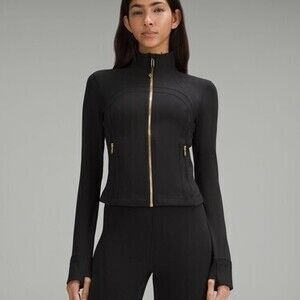 Define Cropped Jacket *Nulu